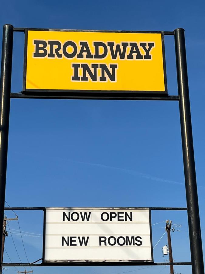 Broadway Inn Motel San Antonio Buitenkant foto